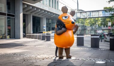 Au Backe!: Brandanschlag auf die Maus in Köln | Regional