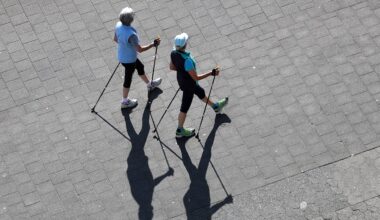 Beamte: Erstes Bundesland bedient sich aus Pensionskasse | Politik