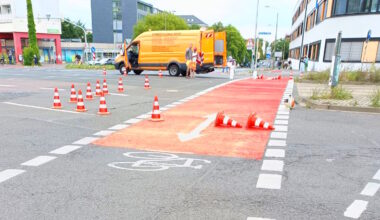 Letzte Radweiche am Bayrischen Platz verkehrsrot eingefärbt · Leipziger Zeitung