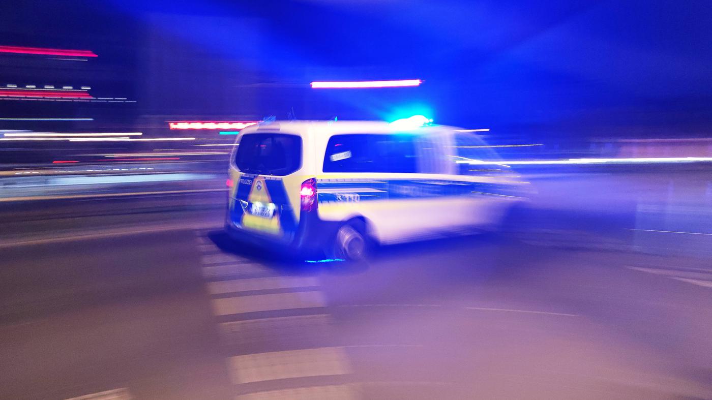 Unbekannte schießen mehrmals auf Lokal in Berlin-Gesundbrunnen