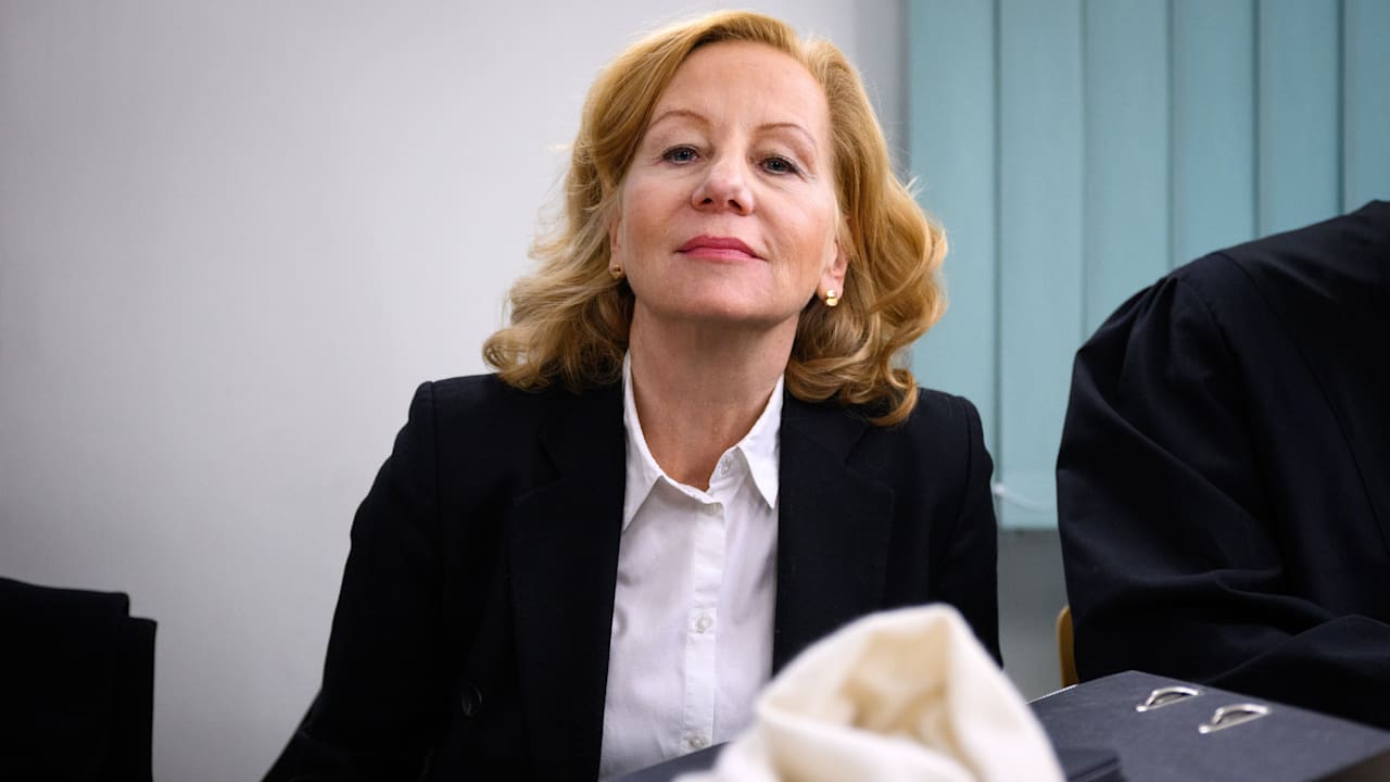 Nach Skandal beim RBB: Ex-Intendantin Schlesinger hat einen neuen Job | Politik