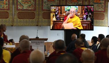 Dalai Lama stellt Nachfolge in Aussicht
