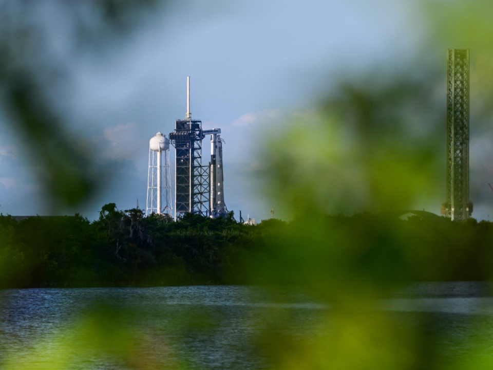 Blick auf das Kennedy Space Center der NASA in Florida