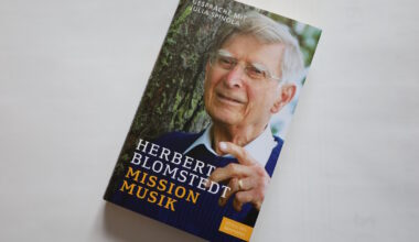 Ein Blomstedt-Geburtstagsbuch erweitert und neu aufgelegt · Leipziger Zeitung