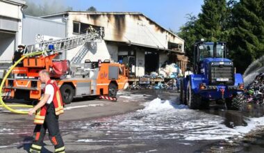 Brand in Lagerhalle für Altkleider in Eschringen - SR.de