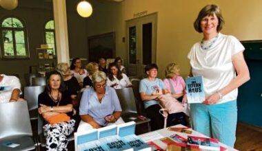 „Das Elternhaus“ – Eine unterhaltsame Lesung mit der Autorin Iris Otto