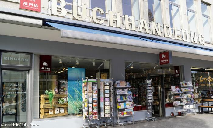 Eine Buchhandlung von außen