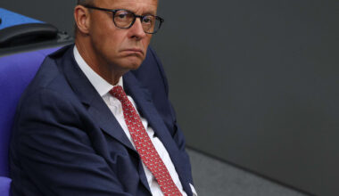 Umfrage: Merz stürzt ab – SPD fällt auf schlechtestem Wert seit mehr als einem Jahr