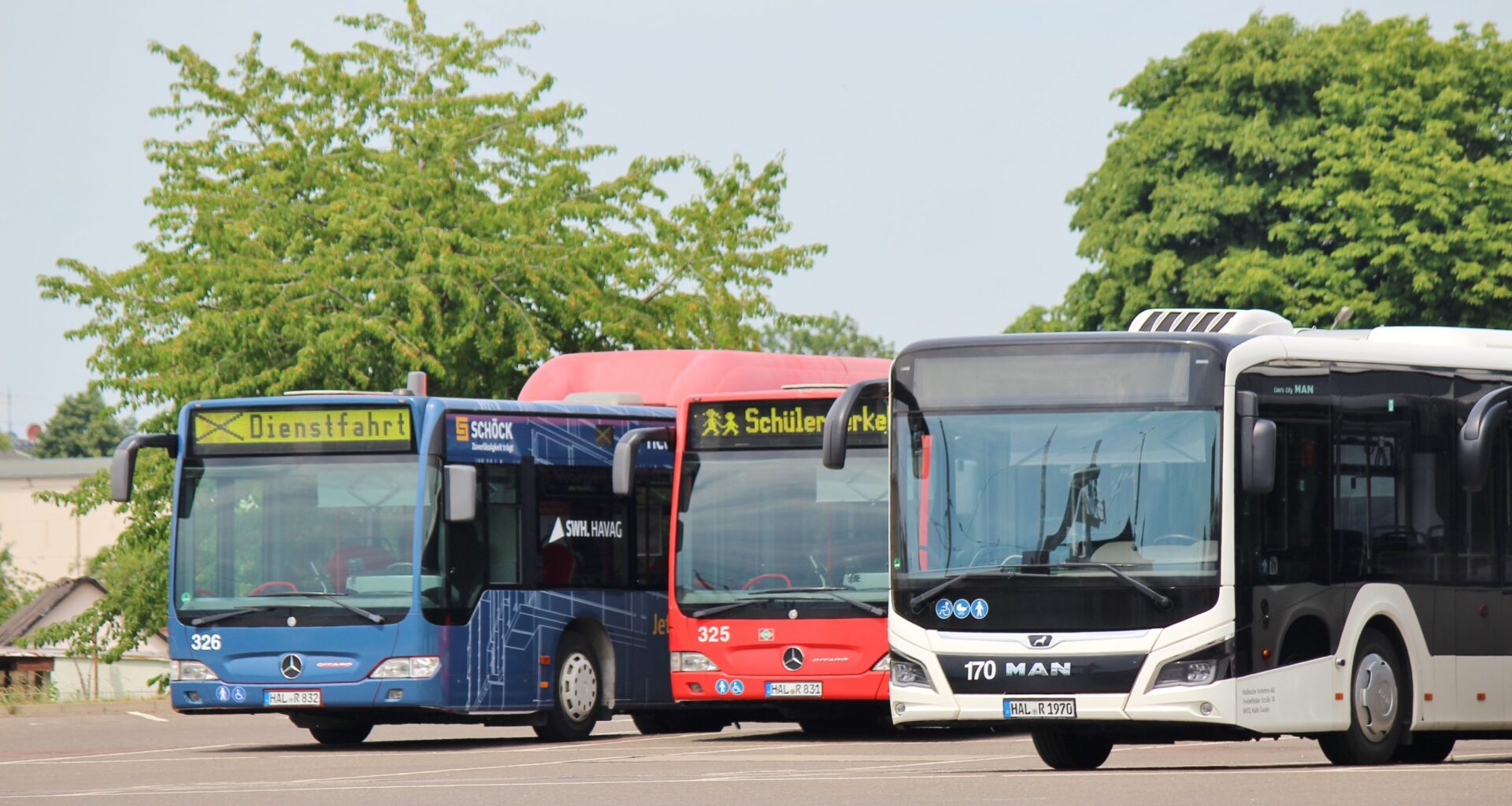 Polizei prüft Schulbusse vor Beginn des neuen Schuljahres