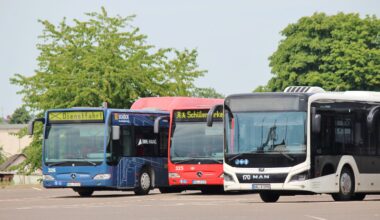 Polizei prüft Schulbusse vor Beginn des neuen Schuljahres