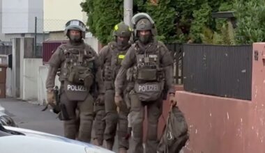 Kriminelle syrische Familie in Stuttgart: Justiz weist 3 Brüder aus | Regional