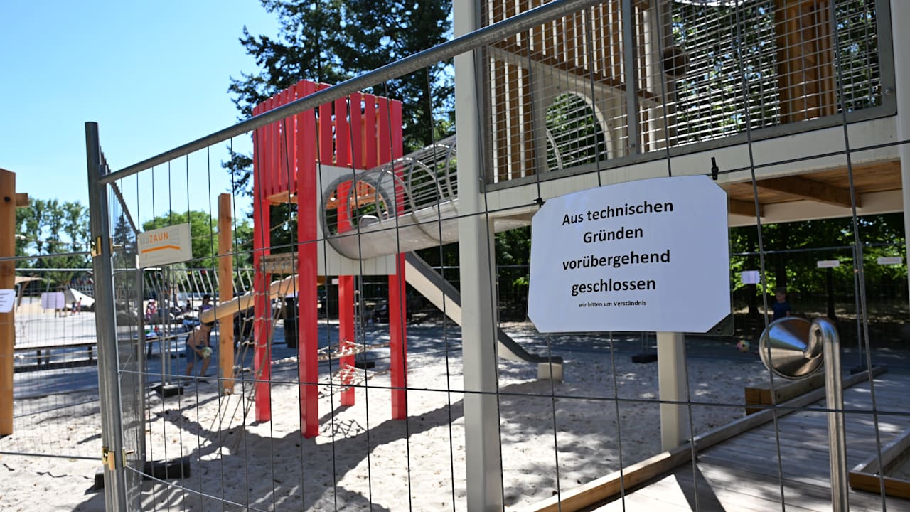 Berlin-Neukölln: Neuer Spielplatz zu gefährlich für Kinder! | Regional