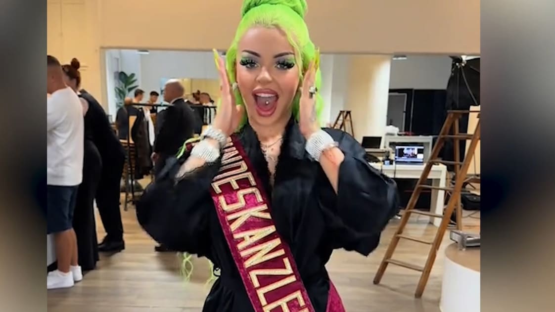 Katja Krasavice will „Bundeskanzlerin“ werden und zeigt sich fast nackt | News