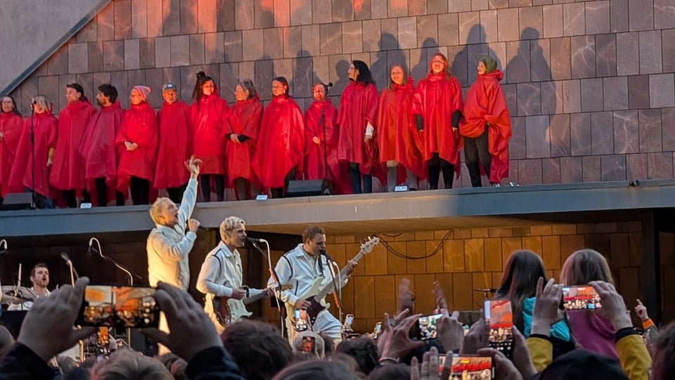 Chemnitz: Kraftklub-Konzert am Schauspielhaus hat finanzielles Nachspiel