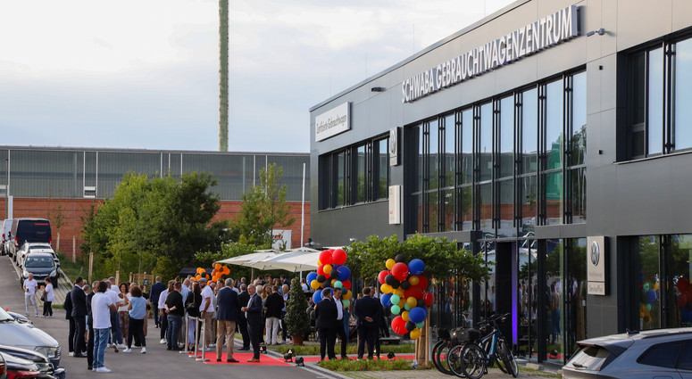 VIP Opening Schwaba Gebrauchtwagenzentrum Gersthofen - News Augsburg, Allgäu und Ulm