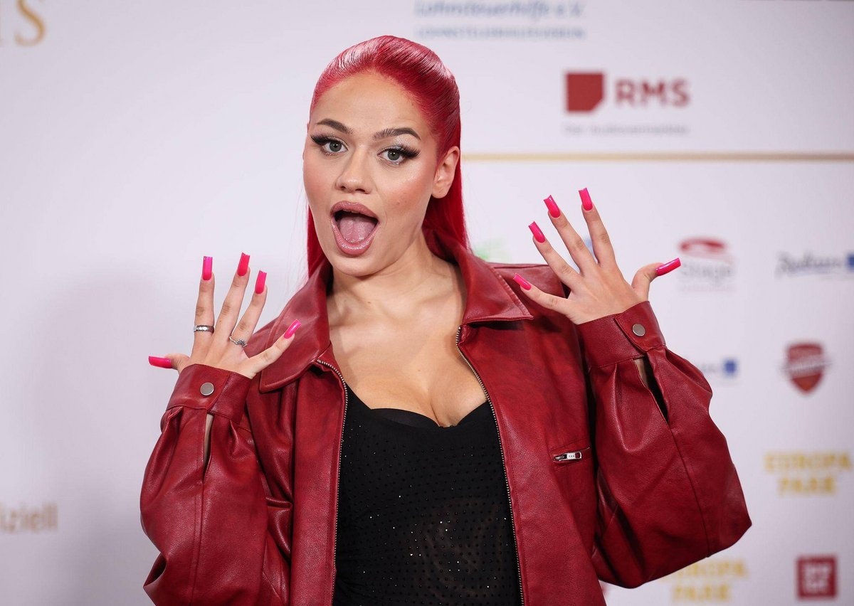 Berlin | Frauen im Rap: Zu viel, zu laut, zu sexy, zu soft?