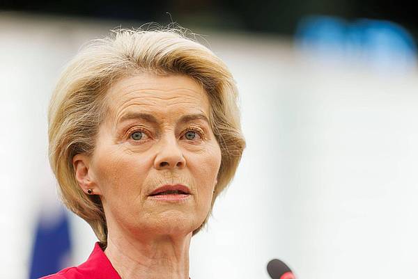 Von der Leyen muss sich Misstrauensvotum stellen