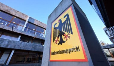 Berlin | Regierung: Streit um Richterwahl entdramatisieren