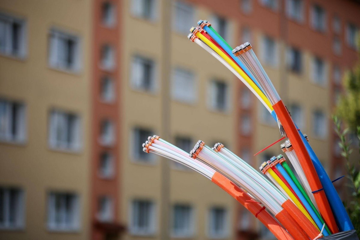 Bonn | Netzagentur beendet Streit um doppelten Glasfaserausbau