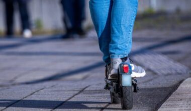 Berlin | Versicherer: Leih-Scooter verursachen häufiger Unfälle