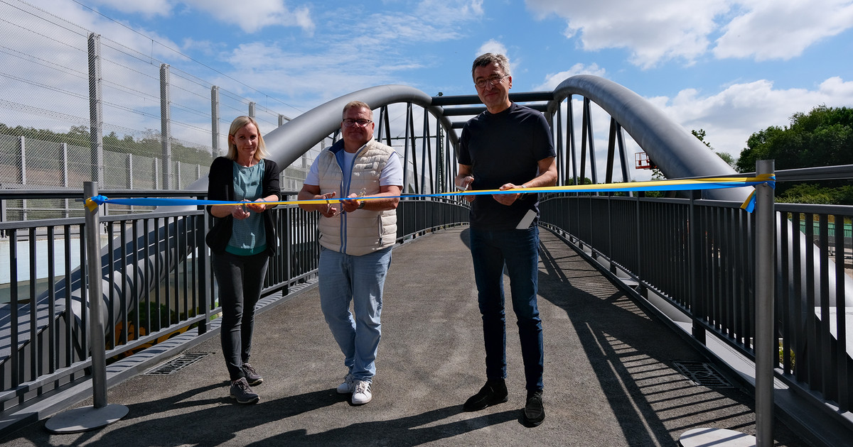 Neuer Nahlesteg für Fußgänger und Radfahrer freigegeben - Stadt Leipzig