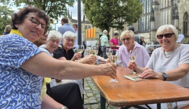 und-Leben.de - Gottesdienst, Gold und Gespräche: Die Menschen feiern Münsters Dom