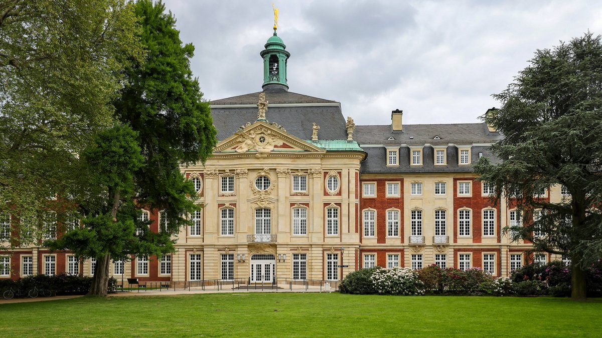 und-Leben.de - Münster: Theologen kritisieren Pieper-Preis für US-Bischof Barron scharf