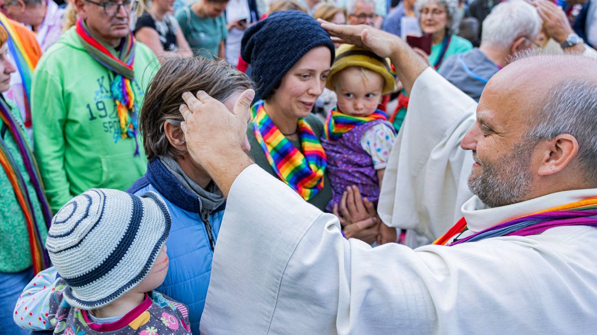 und-Leben.de - Segensfeiern für „Paare, die sich lieben“: So verfährt das Bistum Münster