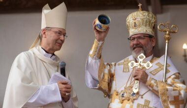 und-Leben.de - Ukraine-Reise: Weihbischof Stefan Zekorn überbringt Geschenk aus Münster