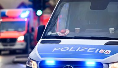 Jugendlicher Mopedfahrer bei Unfall schwer verletzt