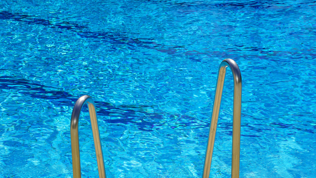 Region Braunschweig: Burkini erlaubt oder tabu im Freibad?