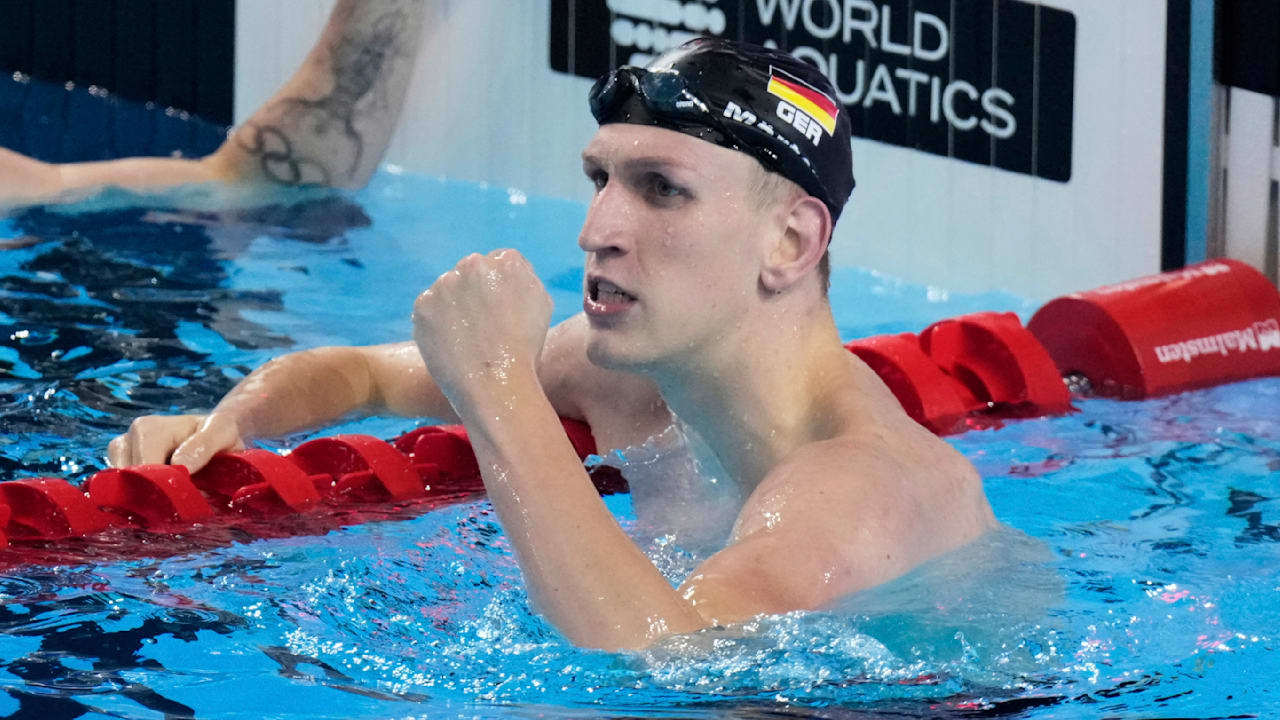 Schwimm-WM: Lukas Märtens wird Weltmeister über 400 Meter Freistil | Sport
