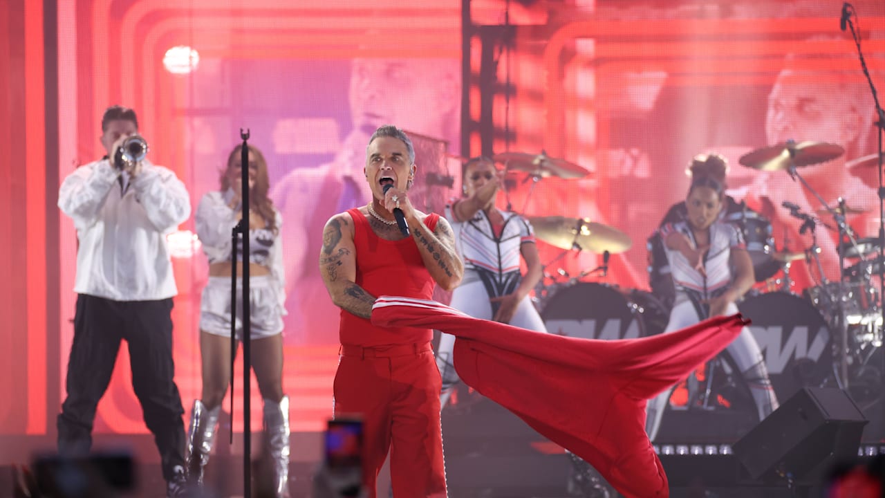 Tickets, Anreise, Songs: Konzert von Robbie Williams in Leipzig verlegt | Regional