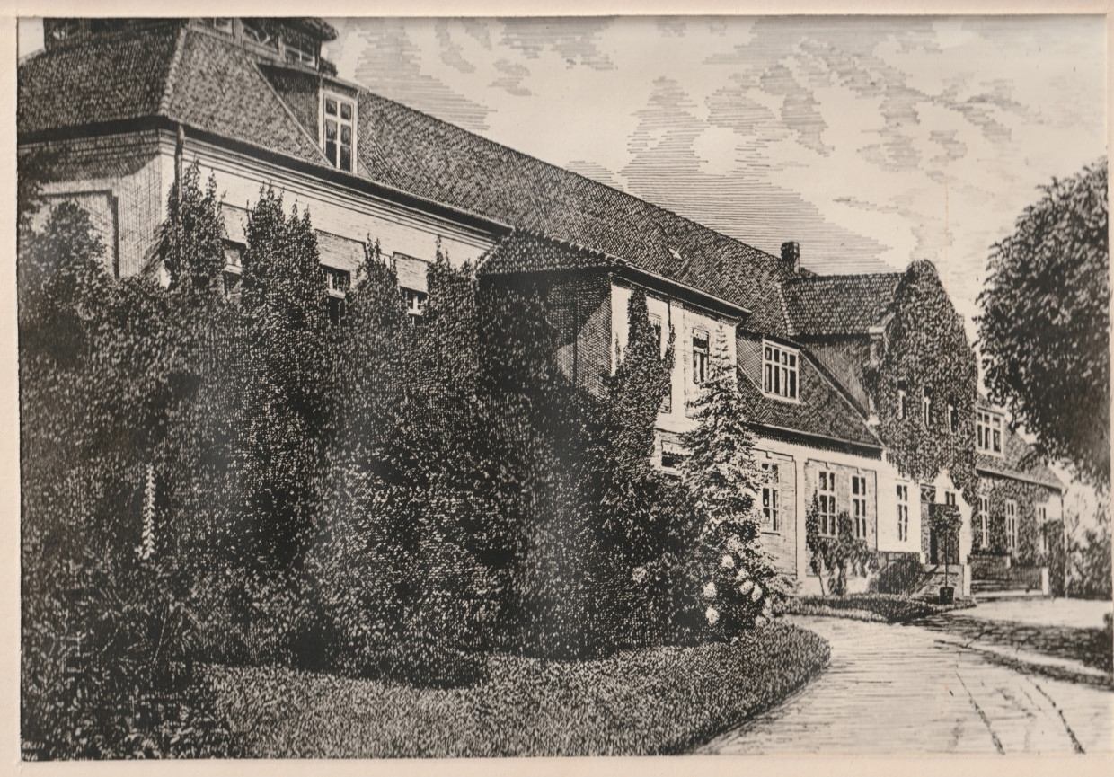 "Das Haus hatte fünf Eingänge, die im Sommer immer offenstanden": Stich des Gutes in Ostpreußen, Mehr als 300 Hektar gehörten zum Gut.