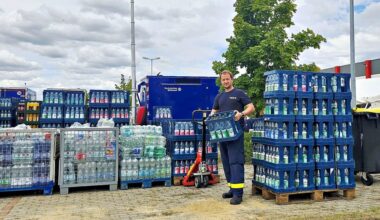 Kistenschleppen gehört dazu: Michael John bei seinem Einsatz für das THW in der vergangenen Woche in der Gohrischheide