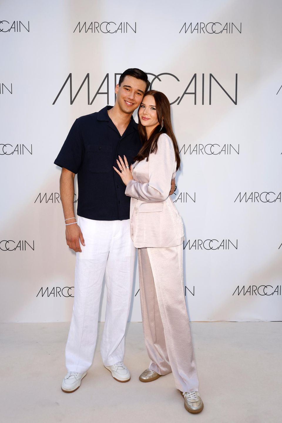 Stylisches Duo: Diego Pooth und seine Louisa.