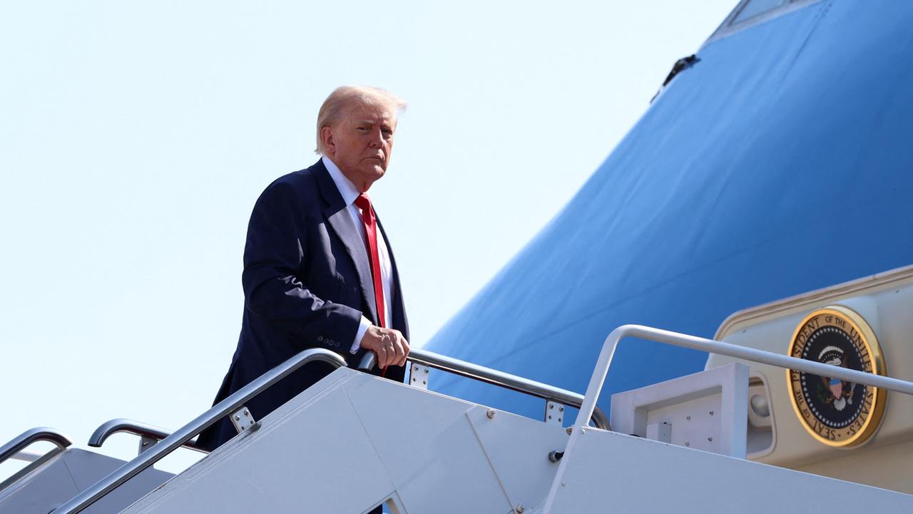 Trump wettert gegen Windkraft und Migration