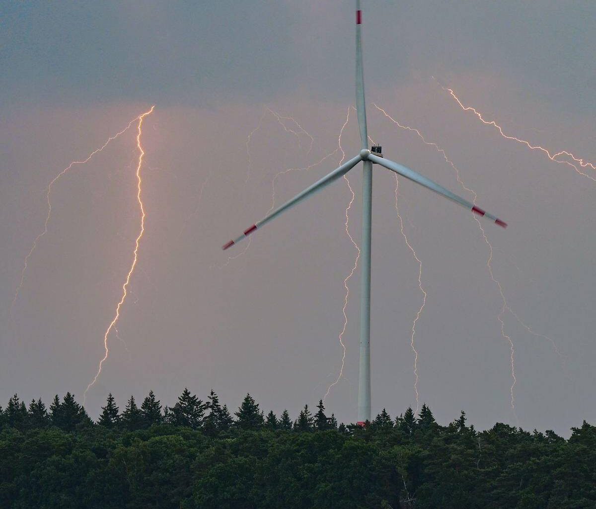 Schauer und Gewitter kühlen Deutschland runter