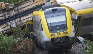 Spurensicherung am Vormittag an Zug-Unglücksstelle