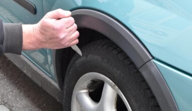 Warum zwei Männer etliche Autos in Augsburg beschädigten