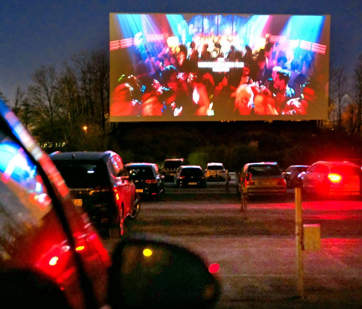 Besonderes Oldtimer-Treffen im Autokino in Essen