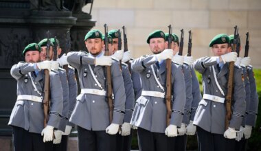 Verteidigung - CDU-Fraktion fordert: „Berlin muss wehrhaft sein“ - Politik