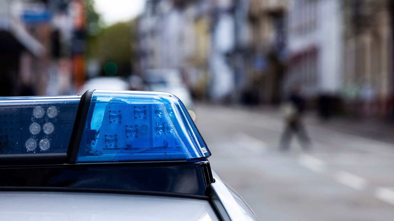 Duisburg: Waffen-Razzia bei sektenähnlicher Gemeinde | Regional