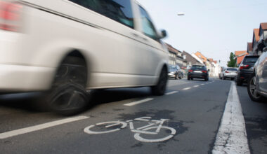 Braunschweig: Piktogramme für Radfahrer am Brodweg geplant