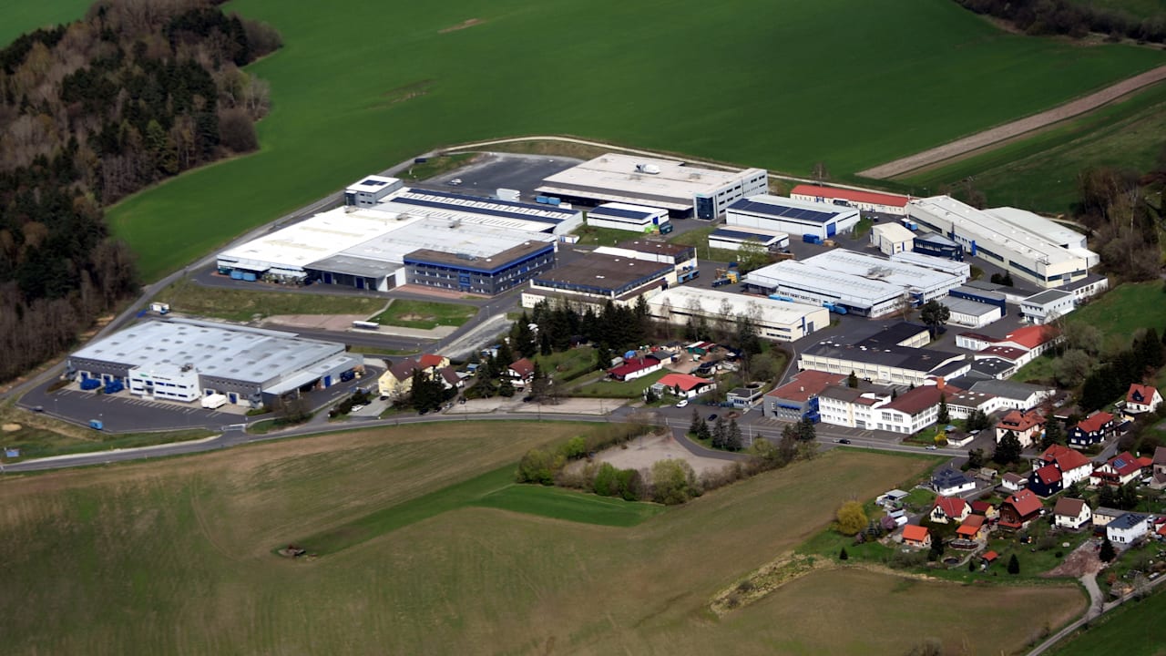 270 Jobs weg: Deutscher Autozulieferer streicht jede zweite Stelle | Regional