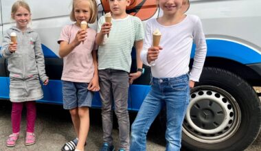 Eiswagen in Essen sorgt für glückliche Kinder