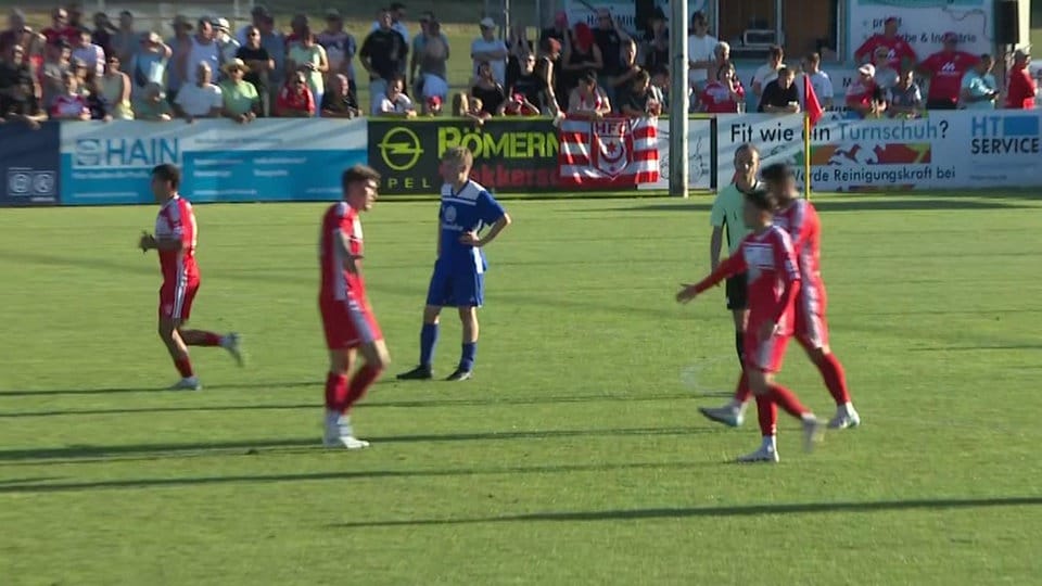 Testspiele: Hallescher FC gewinnt Test bei Achtligist Eisleben 7:0