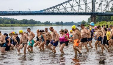 Neuer Teilnehmerrekord bei Dresdner Elbeschwimmen