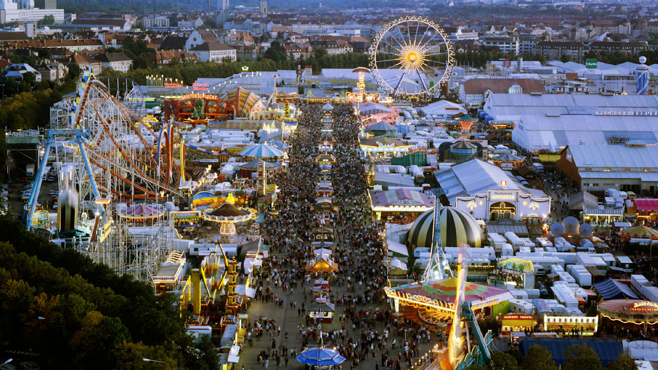 Oktoberfest 2025: Bierzelt auf der Wiesn nimmt kein Bargeld mehr | Regional