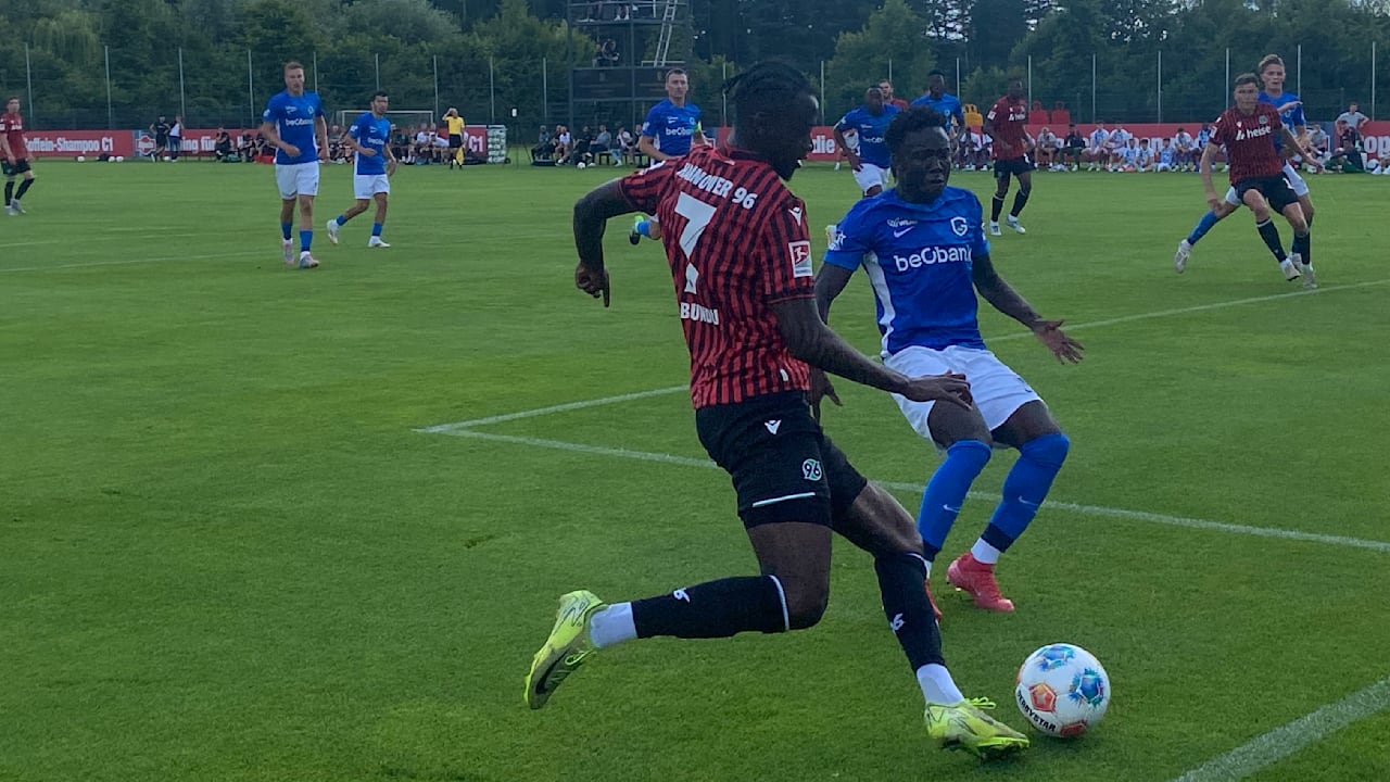 Hannover 96: Titz zeigt drei Zukunfts-Trends bei Geheimtest gegen Genk | Sport